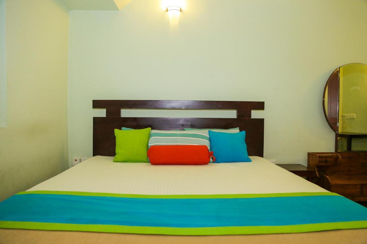 Kandyan Hideout Luaran gambar